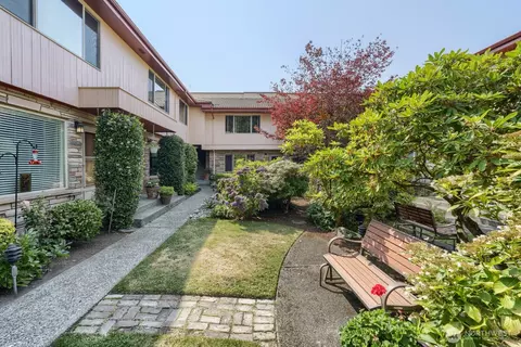 Exterior - 503 E B E Harrison St, Seattle, WA 98102 photo 8 of 13