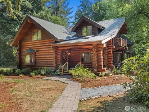 6417 113th Ave NE, Lake Stevens, WA 98258