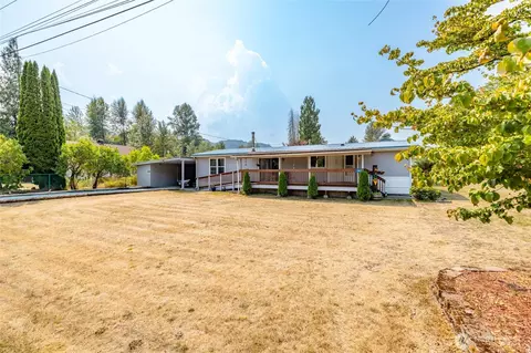 7470 2nd St, Concrete, WA 98237