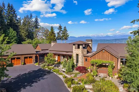 165 NE Kinman Rd, Poulsbo, WA 98370
