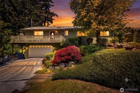 3046 Glenhaven Dr, Sedro Woolley, WA 98284