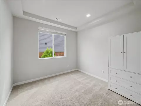 Bedroom - 1346 Boyle St, Enumclaw, WA 98022 photo 8 of 8