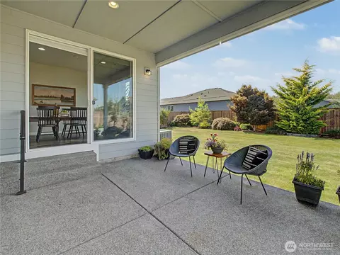 Exterior - 1346 Boyle St, Enumclaw, WA 98022 photo 2 of 9