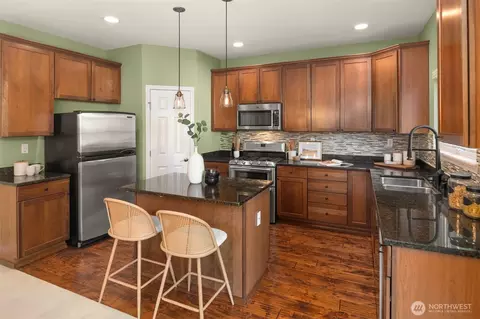 Kitchen - 20233 NE 124th St #89, Bothell, WA 98011 photo 3 of 3