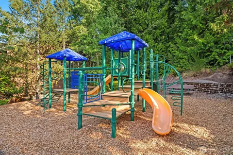 View/Area - 20233 NE 124th St #89, Bothell, WA 98011 photo 1 of 1