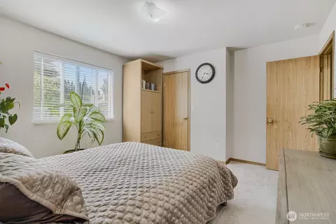 Bedroom - 6101 Mcdougal Ave, Everett, WA 98203 photo 6 of 7
