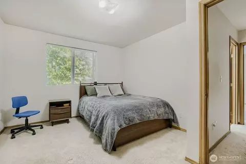 Bedroom - 6101 Mcdougal Ave, Everett, WA 98203 photo 1 of 7
