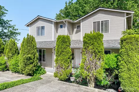 Exterior - 6101 Mcdougal Ave, Everett, WA 98203 photo 3 of 6