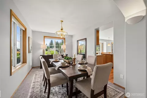 Dining - 10423 30th Dr SE, Everett, WA 98208 photo 1 of 1