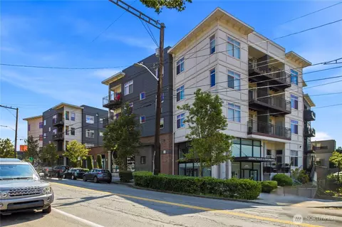 3333 Wallingford Ave N #410, Seattle, WA 98103