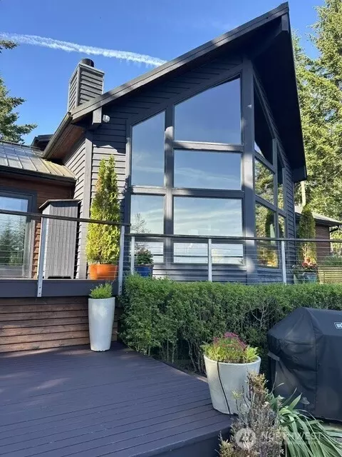 568 Juanita Dr, Brinnon, WA 98320