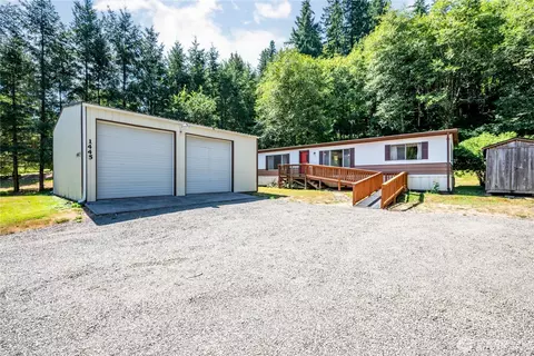 1445 Hazel Dell Rd, Castle Rock, WA 98611