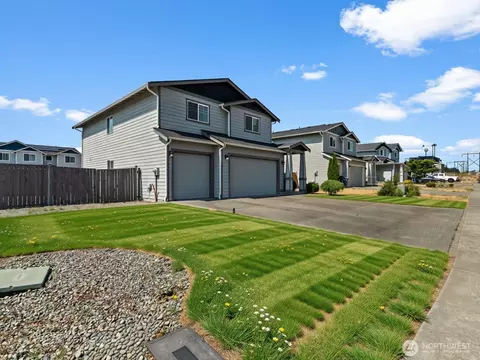 16514 45th Ave E, Tacoma, WA 98446