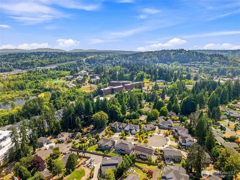 View/Area - 10833 NE 190th Pl, Bothell, WA 98011 photo 5 of 5