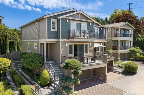 20 6th St, Kirkland, WA 98033