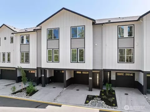 16202 Manor Way #F3, Lynnwood, WA 98087