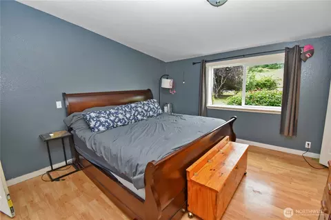 Bedroom - 18268 Colony Rd, Bow, WA 98232 photo 7 of 8