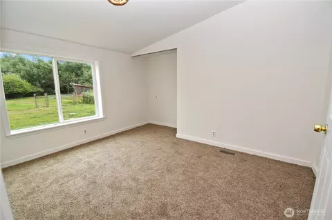 Bedroom - 18268 Colony Rd, Bow, WA 98232 photo 4 of 8