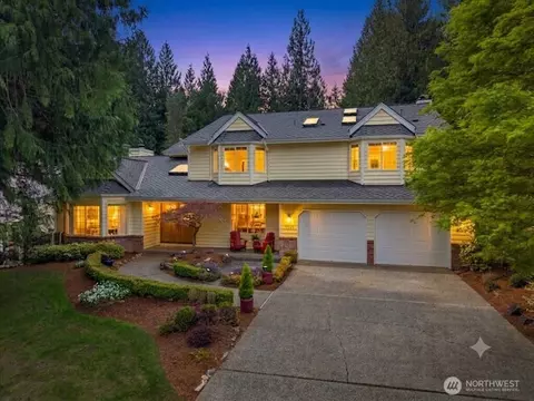 2837 220th Pl NE, Sammamish, WA 98074