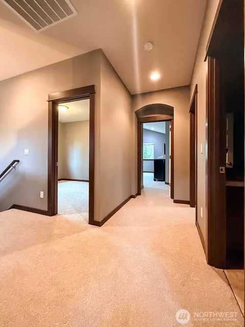 Entry Way - 2824 93rd Pl SE, Everett, WA 98208 photo 2 of 2