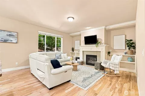 Living - 23119 36th Dr SE, Bothell, WA 98021 photo 1 of 4