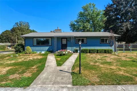 601 Coppei Ave, Waitsburg, WA 99361