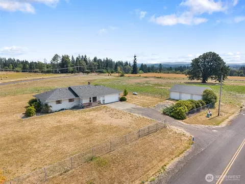 117 Plomondon Rd, Toledo, WA 98591