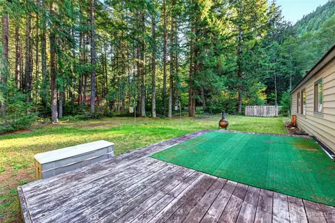 Exterior - 16211 Hackamore Way E, Greenwater, WA 98022 photo 7 of 10