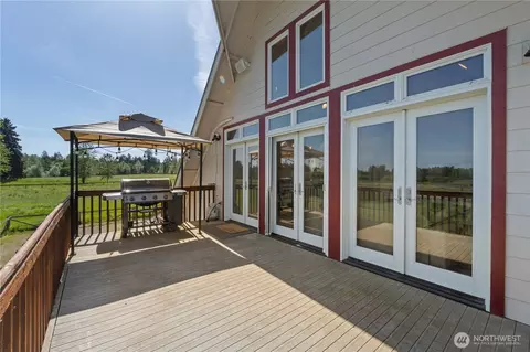 33111 78th Ave E, Eatonville, WA 98328