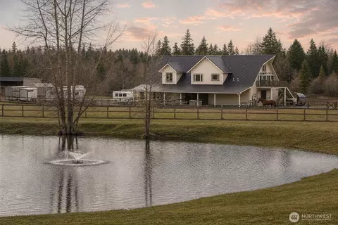 33111 78th Ave E, Eatonville, WA 98328