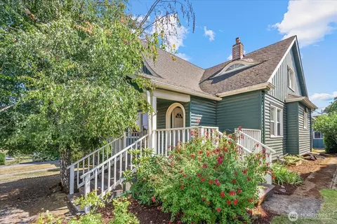 236 S 55th St, Tacoma, WA 98408