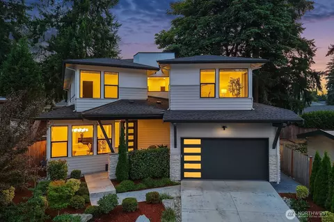 2009 166th Pl NE, Bellevue, WA 98008