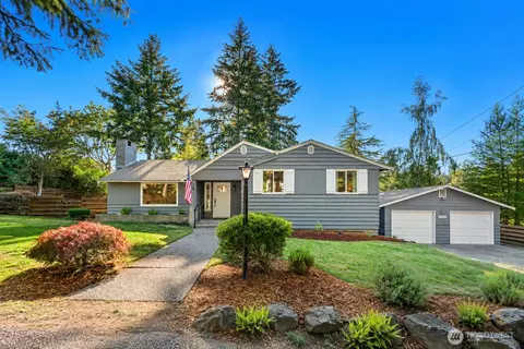 18989 Marine View Dr SW, Normandy Park, WA 98166