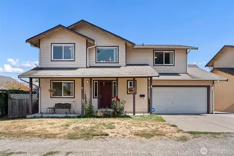 865 S 52nd St, Tacoma, WA 98408