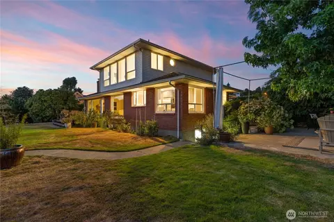 920 S Ventura Dr, Tacoma, WA 98465