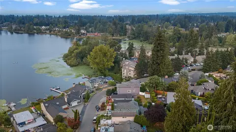 View/Area - 1406 119th Pl SE, Everett, WA 98208 photo 3 of 7