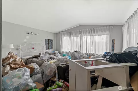 Bedroom - 1406 119th Pl SE, Everett, WA 98208 photo 3 of 3