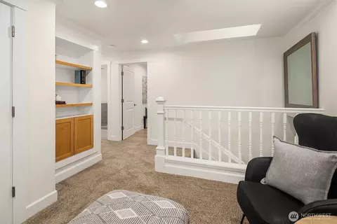 Entry Way - 14828 31st Ave SE, Bothell, WA 98012 photo 2 of 2