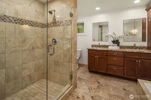 Bath - 14828 31st Ave SE, Bothell, WA 98012 photo 2 of 6