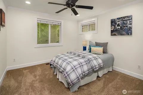 Bedroom - 14828 31st Ave SE, Bothell, WA 98012 photo 4 of 4