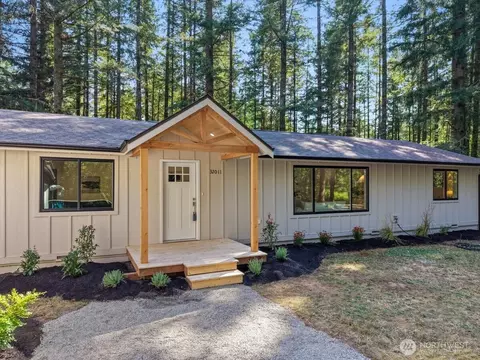 32011 SE 268th St, Ravensdale, WA 98051
