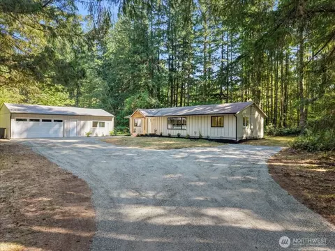 32011 SE 268th St, Ravensdale, WA 98051