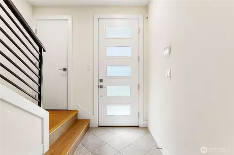 Entry Way - 9717 NE 182nd Pl #A, Bothell, WA 98011 photo 2 of 3