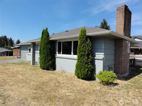 1101 S 72nd St, Tacoma, WA 98408