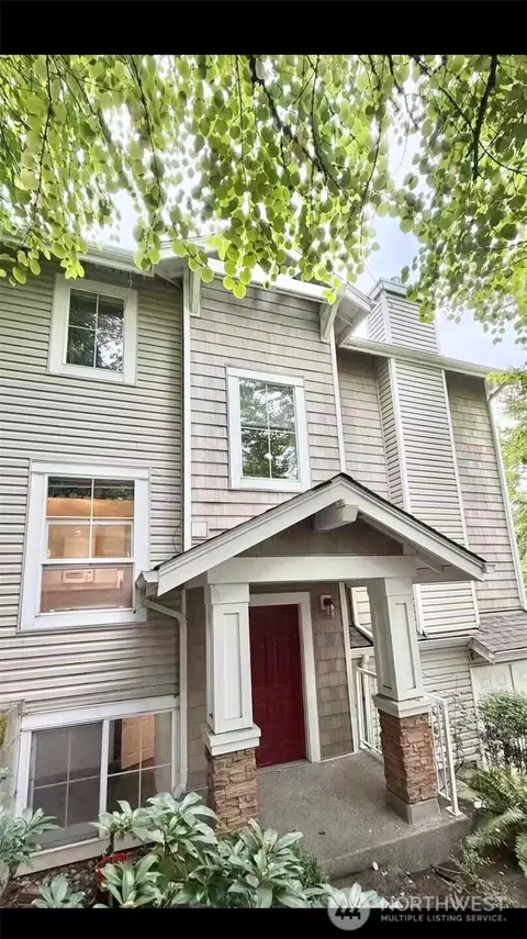 5329 236th Pl SE # 26-1, Issaquah, WA 98029