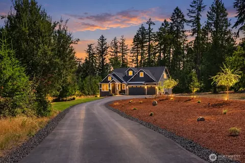 4646 Twisted Tree Ln NE, Olympia, WA 98516