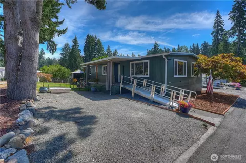 12605 112th Ave E #30, Puyallup, WA 98374