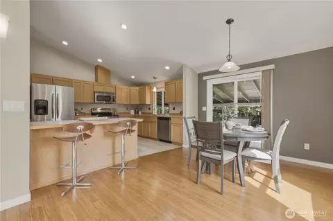 Dining - 7007 198th St E, Spanaway, WA 98387 photo 2 of 2