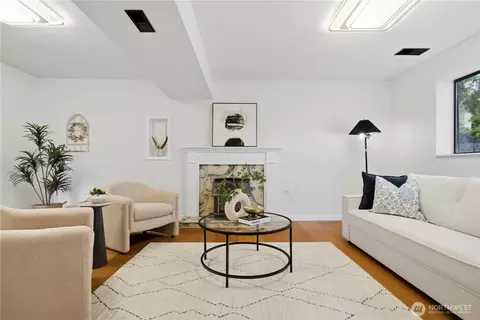 Living - 20411 14th Dr SE, Bothell, WA 98012 photo 5 of 5