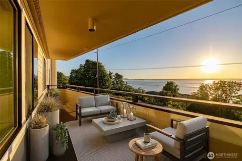 402 Boulevard #202, Bellingham, WA 98225